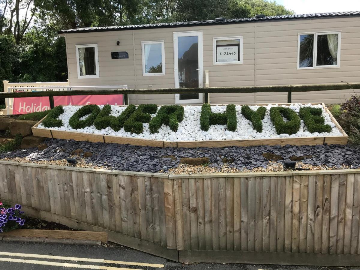 2 Bedroom Caravan Nv16, Lower Hyde, Shanklin, Isle Of Wight Экстерьер фото